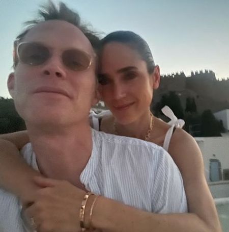 Paul Bettany and Jennifer Connelly are happily married.